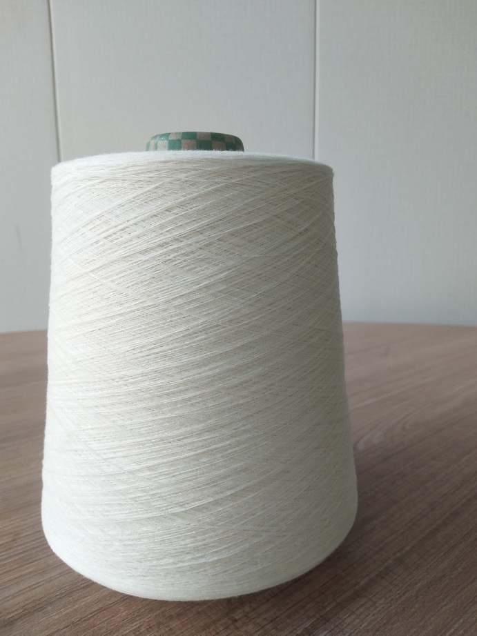 Wool blended yarn